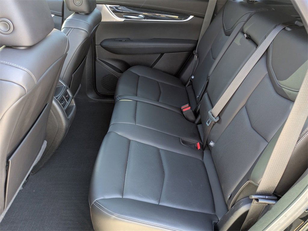 Used 2023 Cadillac XT5 Premium Luxury image 13