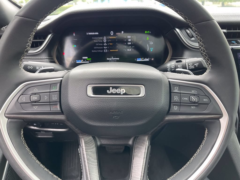Used 2024 Jeep Grand Cherokee Limited 4xe AWD/4WD image 37