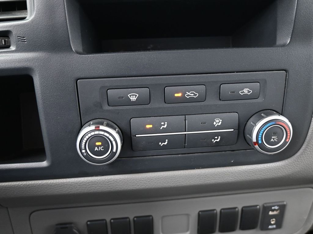 Used 2020 Nissan NV 1500 S image 22