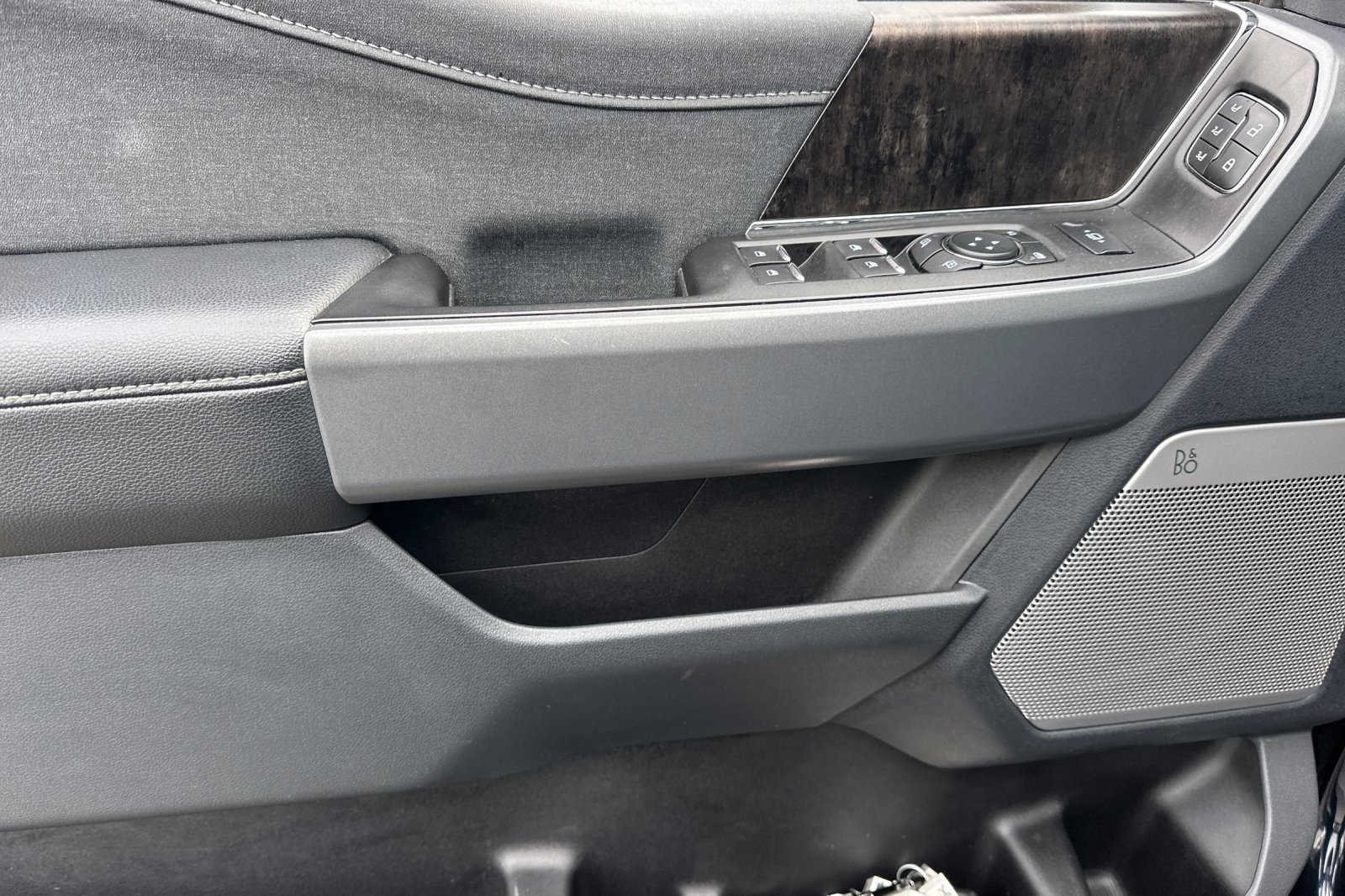 Used 2023 Ford F250 Lariat w/ Lariat Ultimate Package image 10