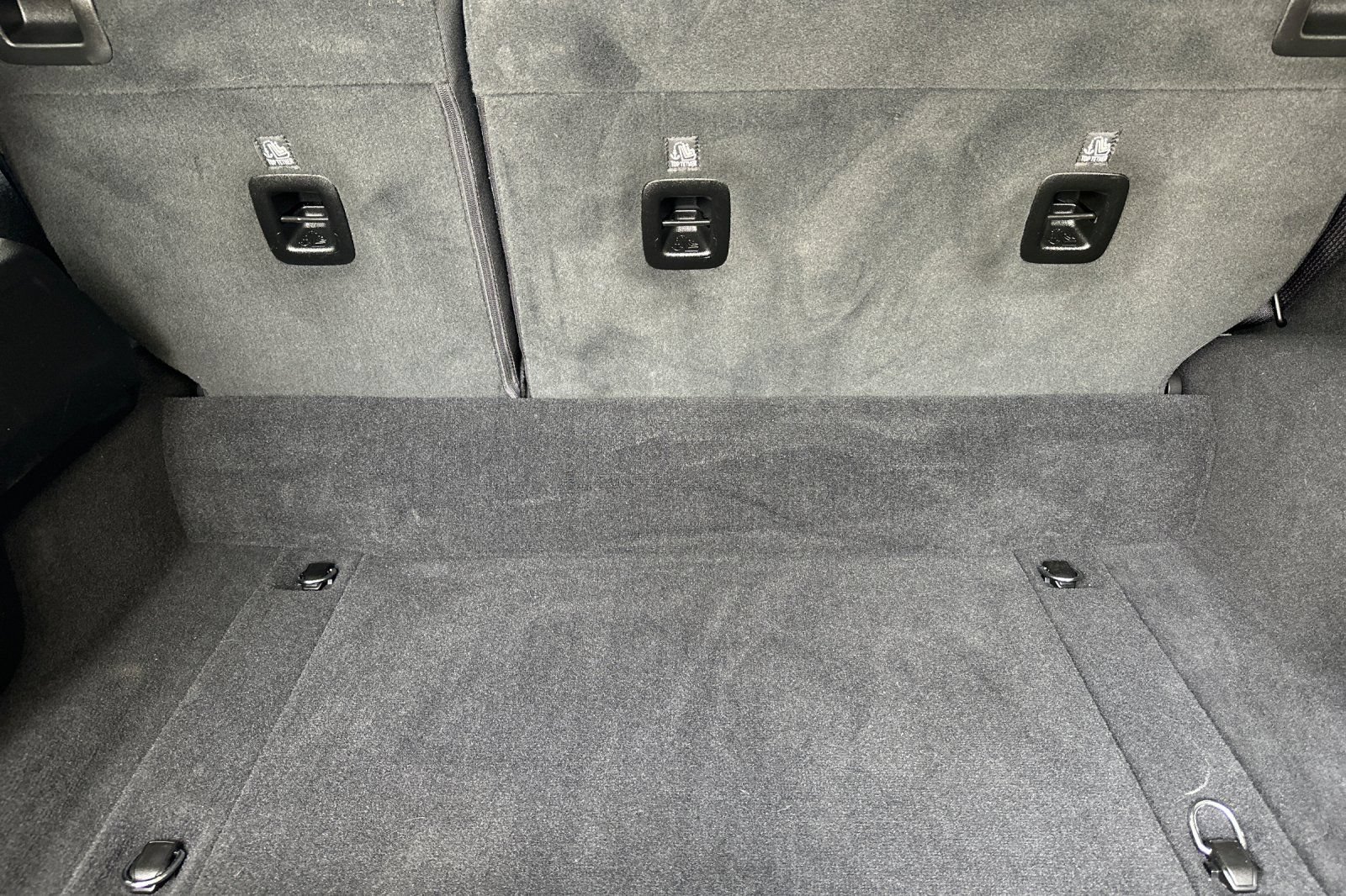 Used 2025 Jeep Wrangler Unlimited Sahara AWD/4WD image 15