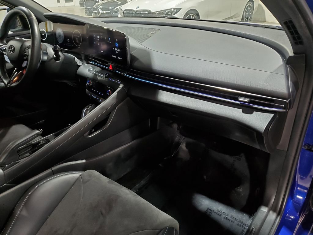 Used 2022 Hyundai Elantra N FWD image 35