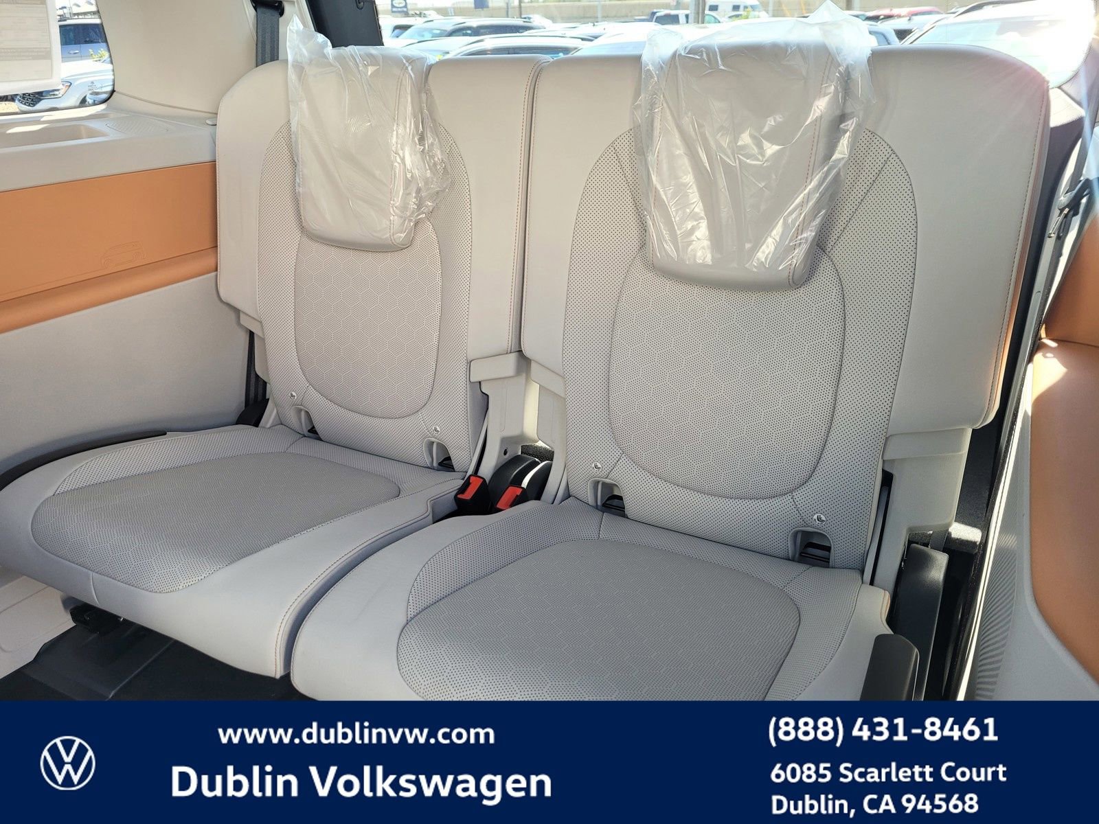 New 2025 Volkswagen ID. Buzz 1st Edition image 11