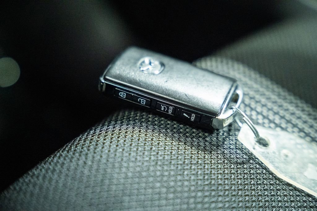 Used 2025 MAZDA CX-50 AWD 2.5 S w/ Premium Package image 48