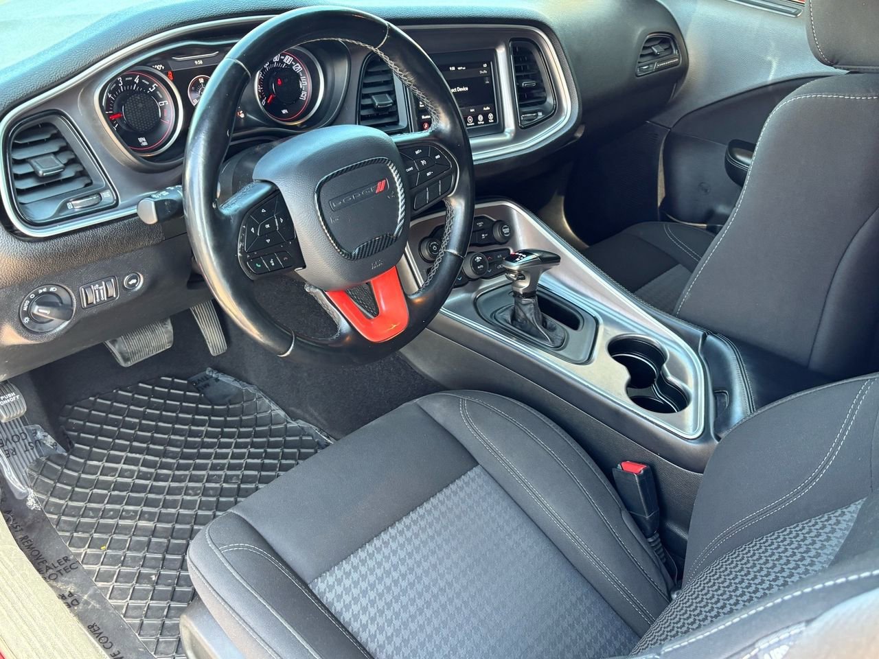 Used 2021 Dodge Challenger SXT AWD/4WD image 16