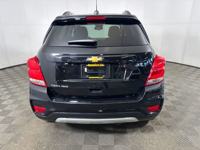 Used 2022 Chevrolet Trax LT w/ LT Convenience Package image 9