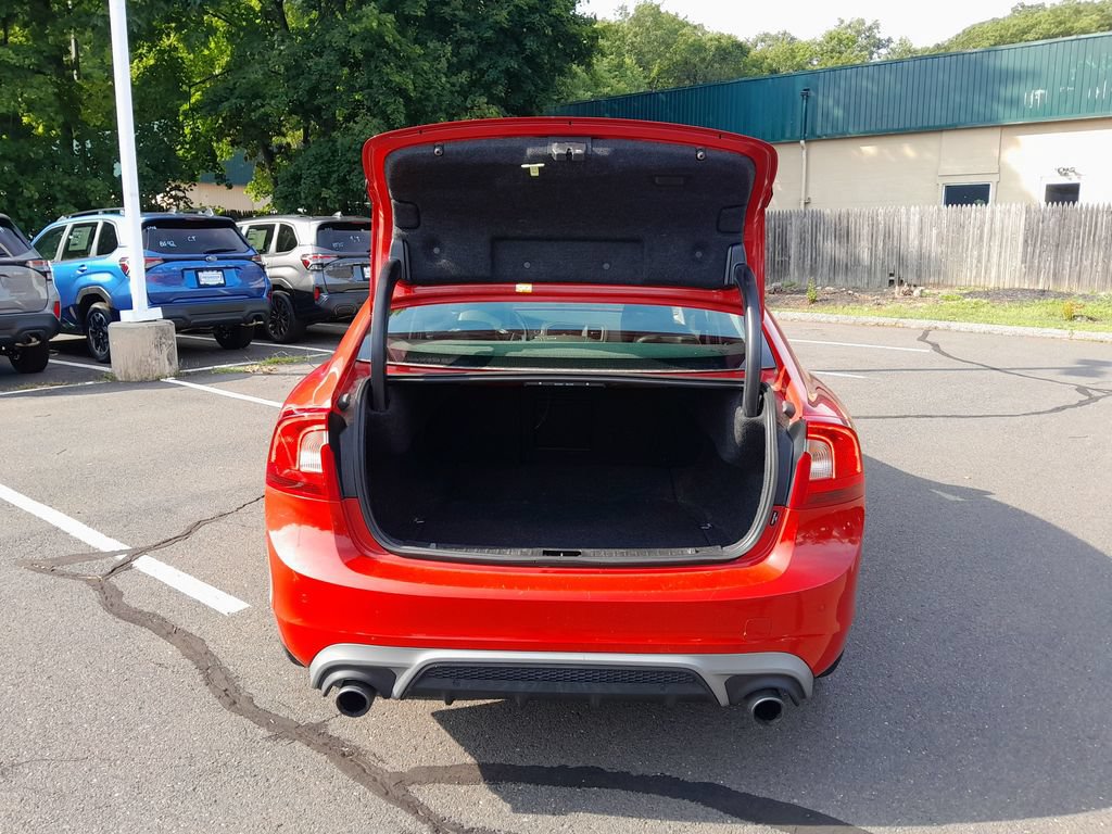 Used 2018 Volvo S60 T5 Dynamic w/ Vision Package AWD/4WD image 31