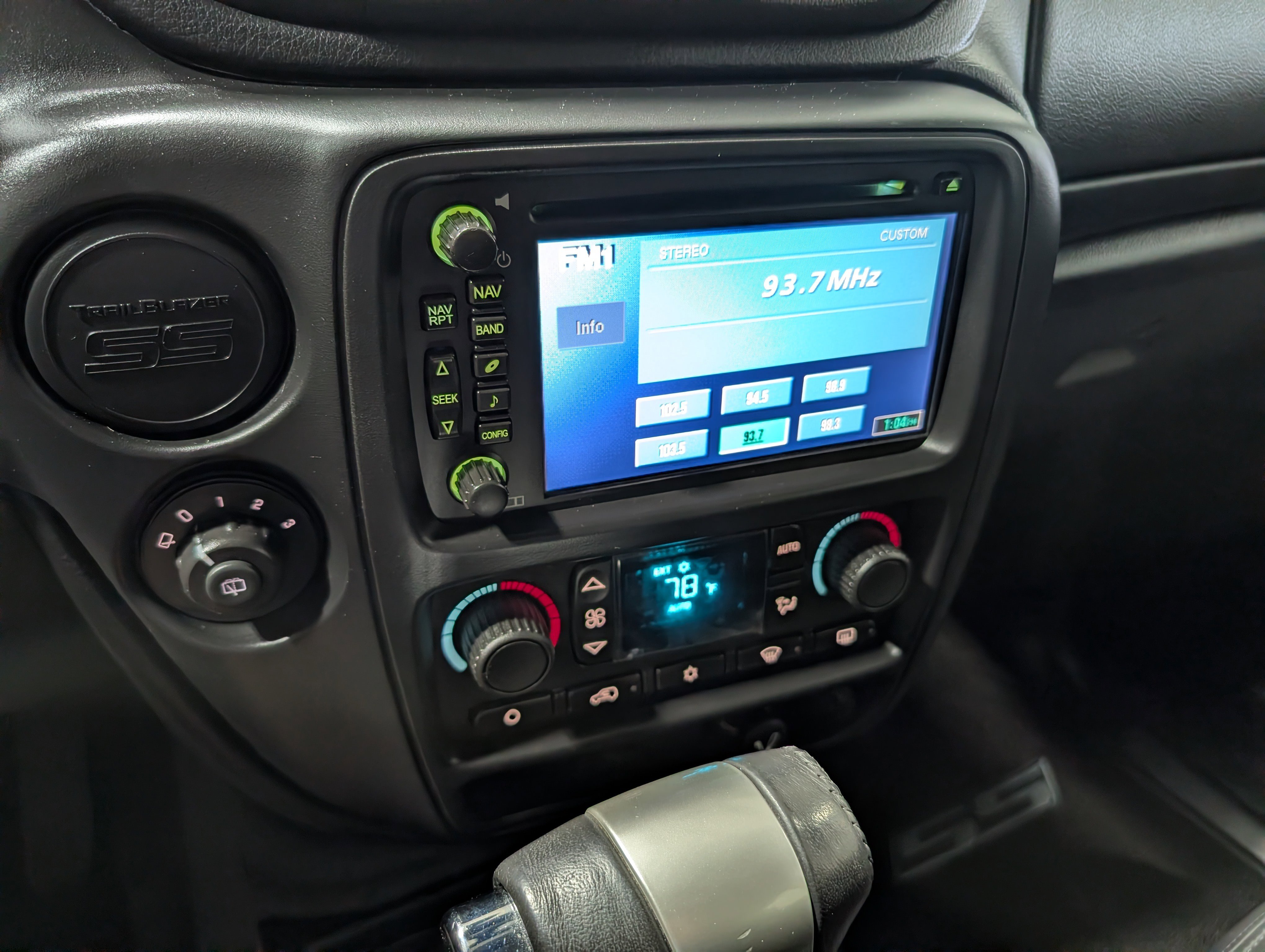 Used 2006 Chevrolet TrailBlazer LT w/ SS Package AWD/4WD image 23