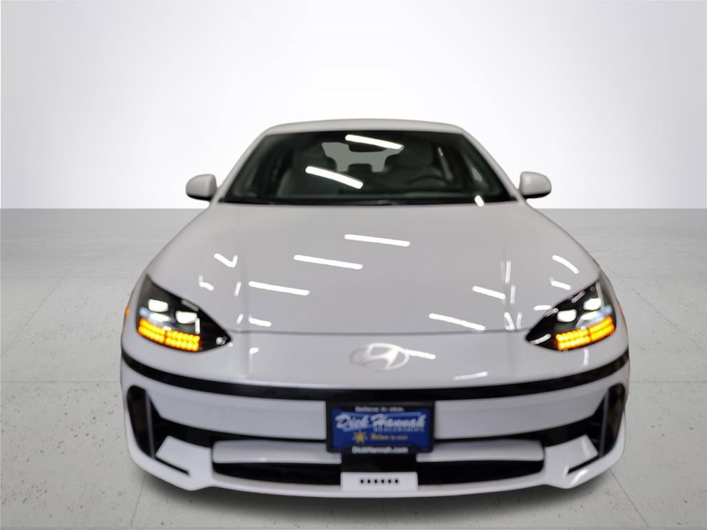 Used 2025 Hyundai Ioniq 6 SEL AWD/4WD image 5