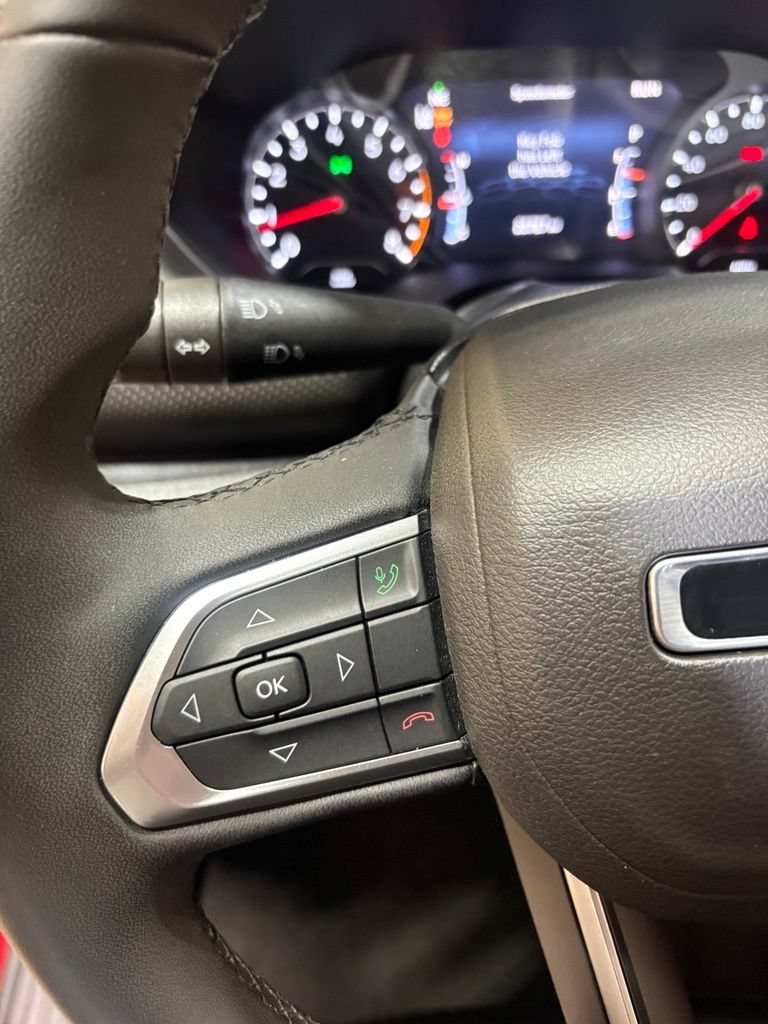 Used 2022 Jeep Compass Latitude AWD/4WD image 25