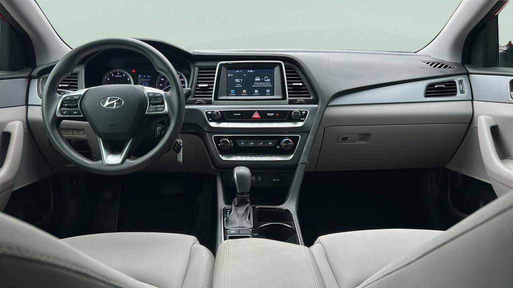 Used 2018 Hyundai Sonata SE FWD image 15