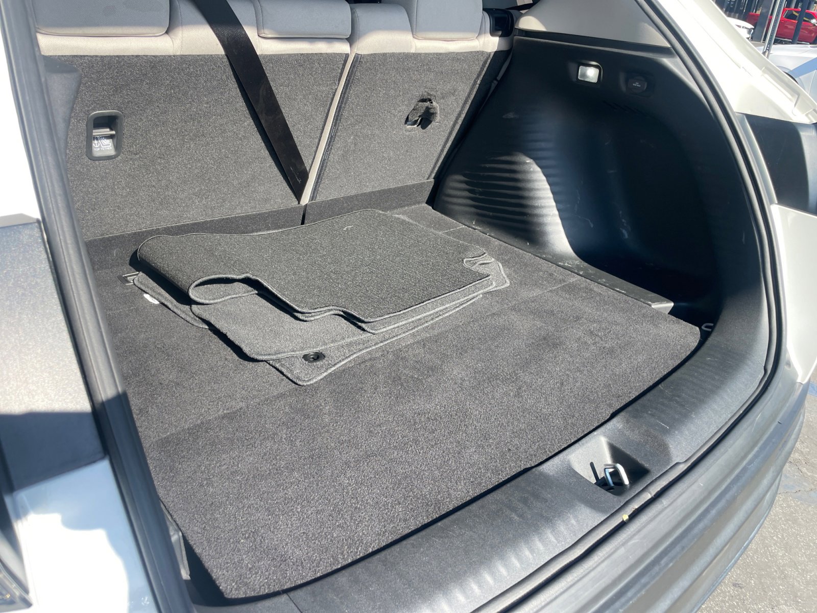 Used 2023 Honda HR-V LX image 27