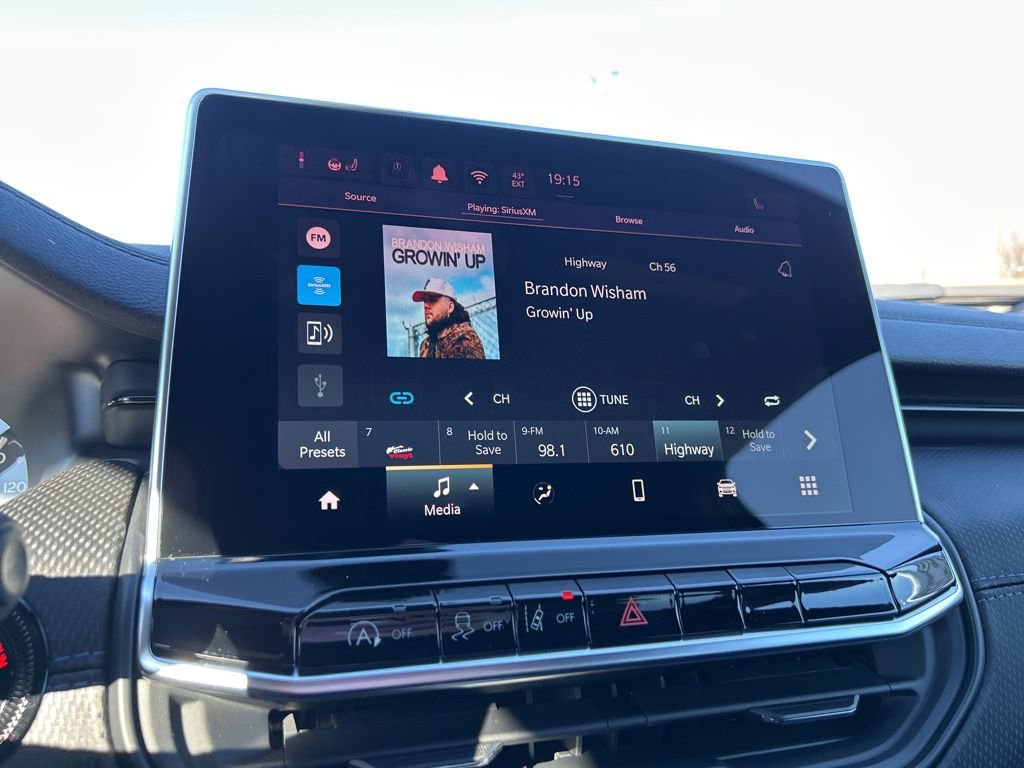 New 2026 Jeep Compass Latitude image 19