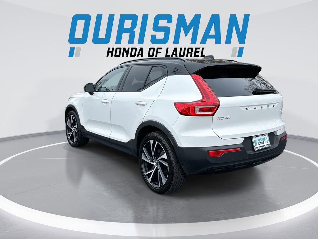 Used 2021 Volvo XC40 T5 R-Design w/ Advanced Package image 6