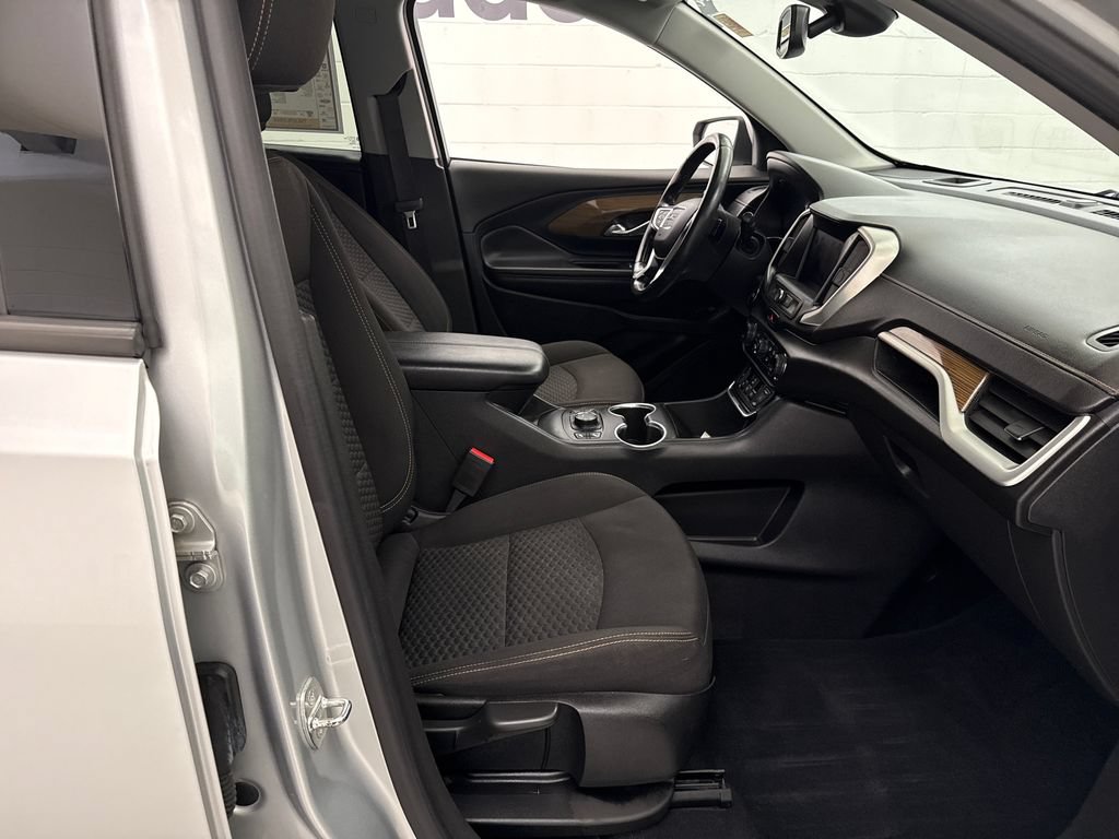 Used 2020 GMC Terrain SLE w/ Driver Convenience Package AWD/4WD image 24