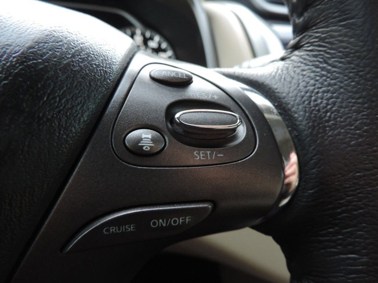 Certified 2024 Nissan Murano SL image 28