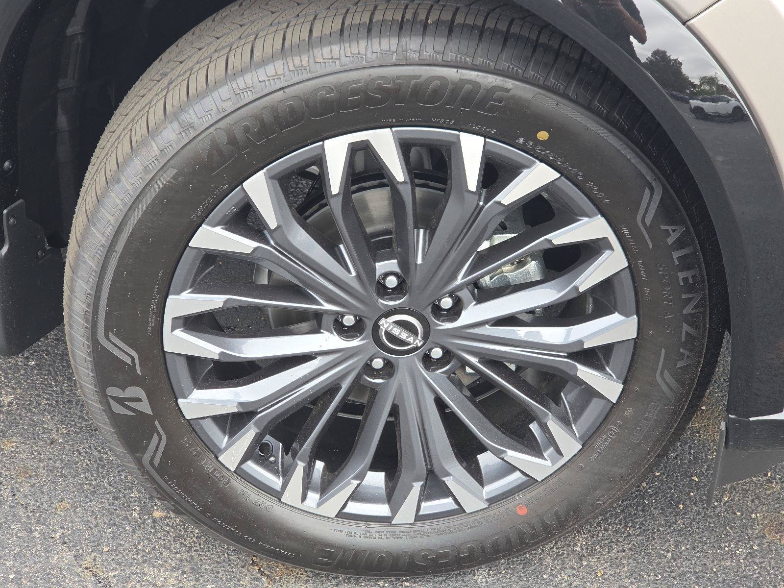 New 2026 Nissan Rogue Platinum AWD/4WD image 22