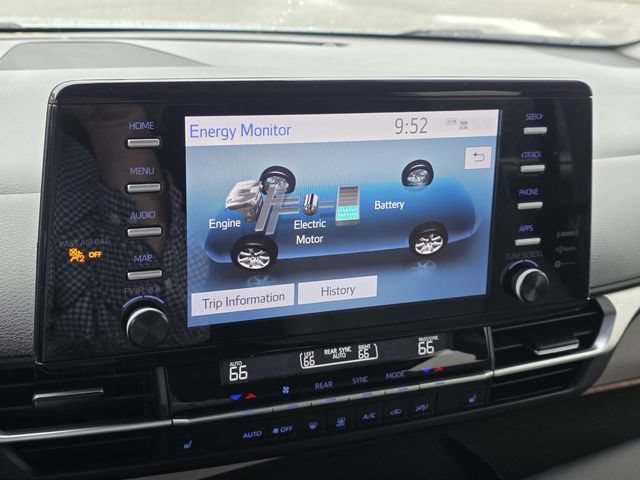 Used 2022 Toyota Sienna XLE FWD image 18