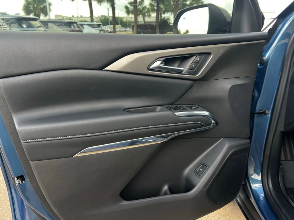 New 2026 Chevrolet Traverse LT w/ LPO, Floor Liner Package image 25