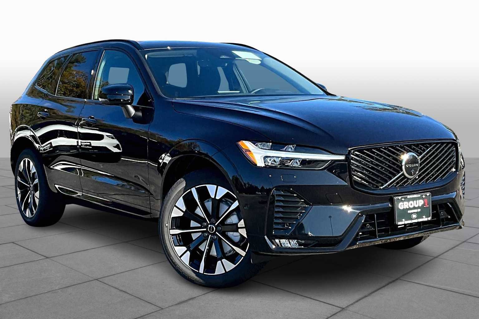 New 2026 Volvo XC60 B5 Plus w/ Protection Package Premier image 17