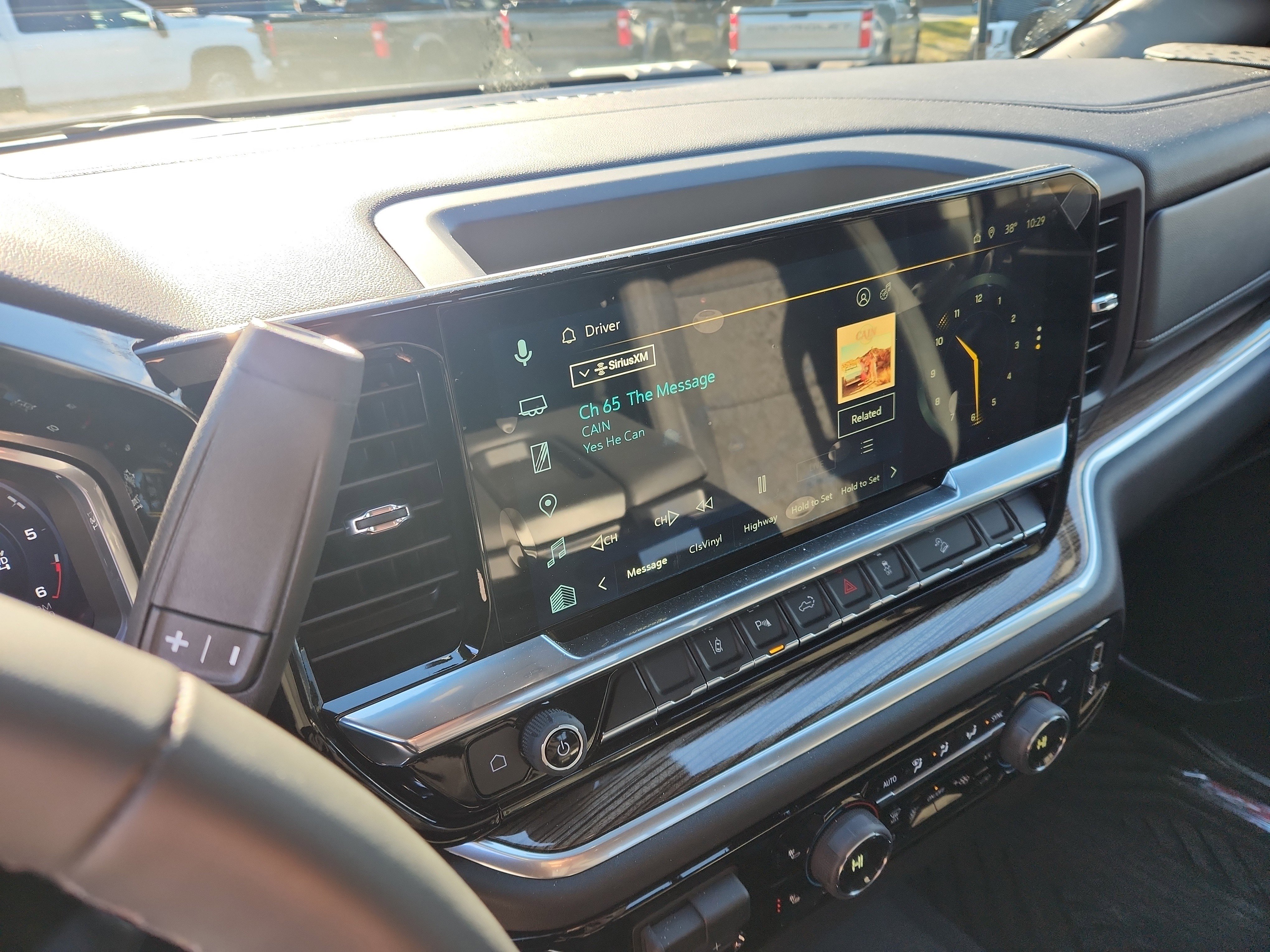 Used 2026 Chevrolet Silverado 2500 LT w/ Trail Boss Package image 33