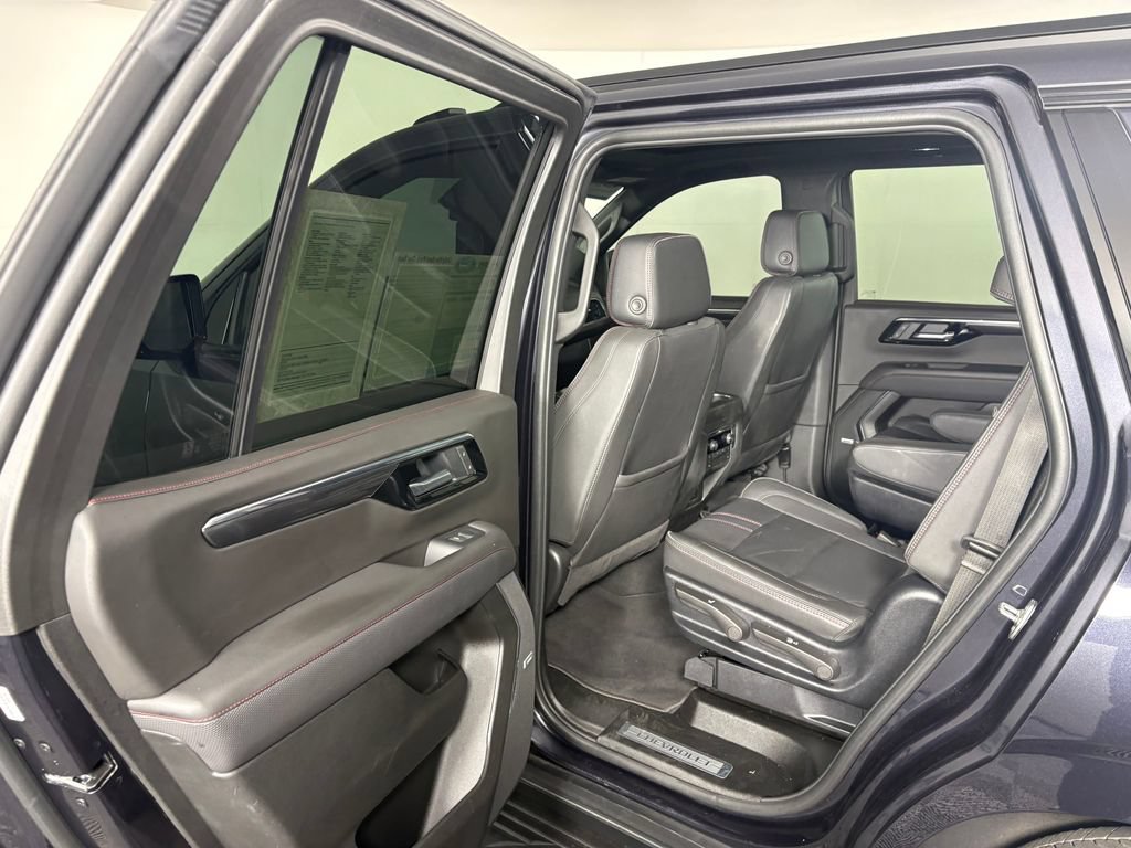 Used 2025 Chevrolet Tahoe RST w/ Comfort Package AWD/4WD image 28