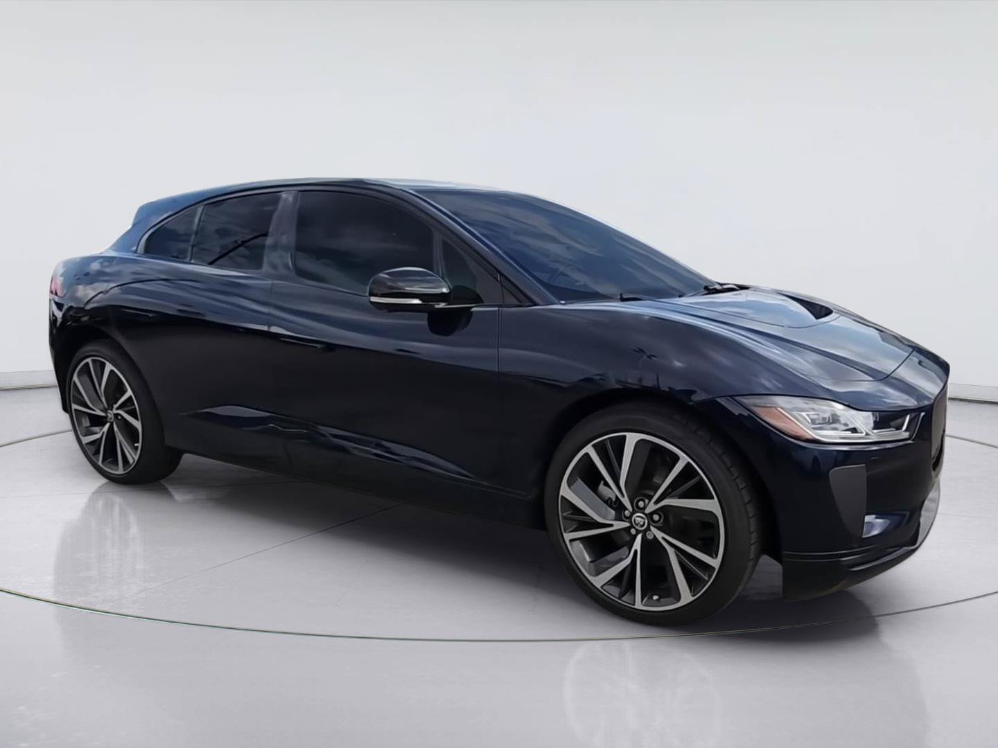 Used 2024 Jaguar I-PACE R-Dynamic HSE AWD/4WD image 2