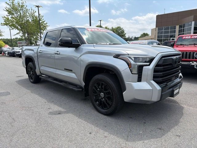 Used 2024 Toyota Tundra Limited AWD/4WD image 2