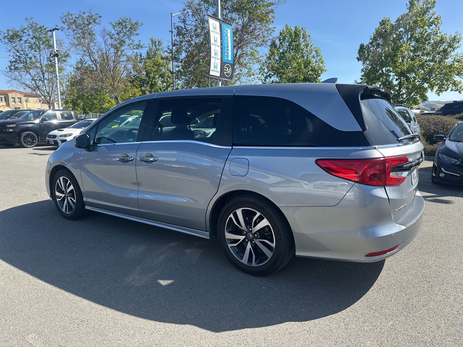 Used 2021 Honda Odyssey Touring image 4