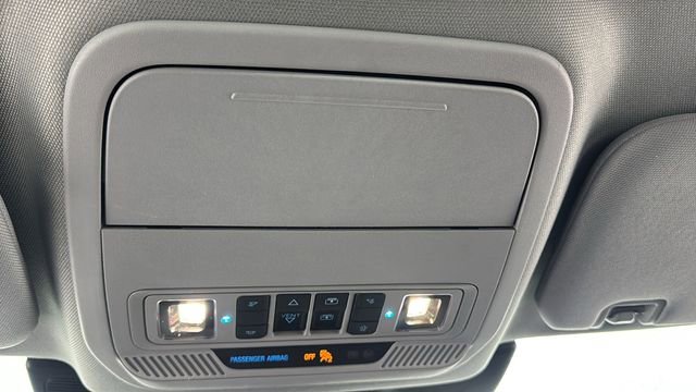 Used 2022 Ford Explorer Limited w/ Class IV Trailer Tow Package AWD/4WD image 31