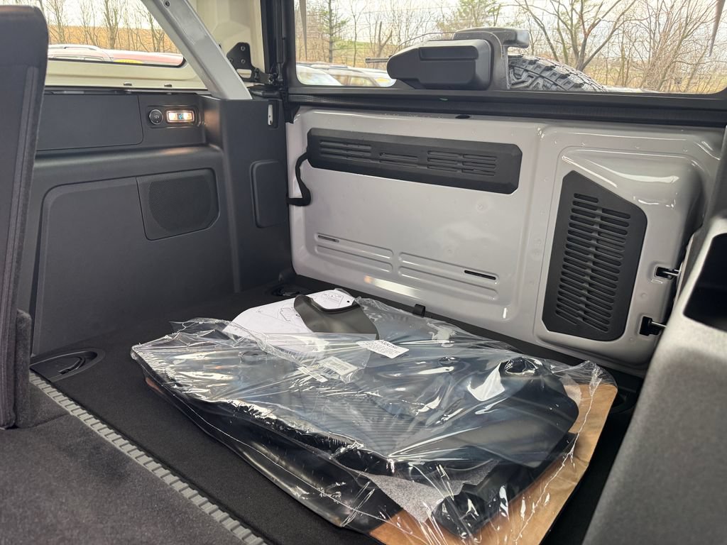 New 2026 Ford Bronco Badlands AWD/4WD image 35