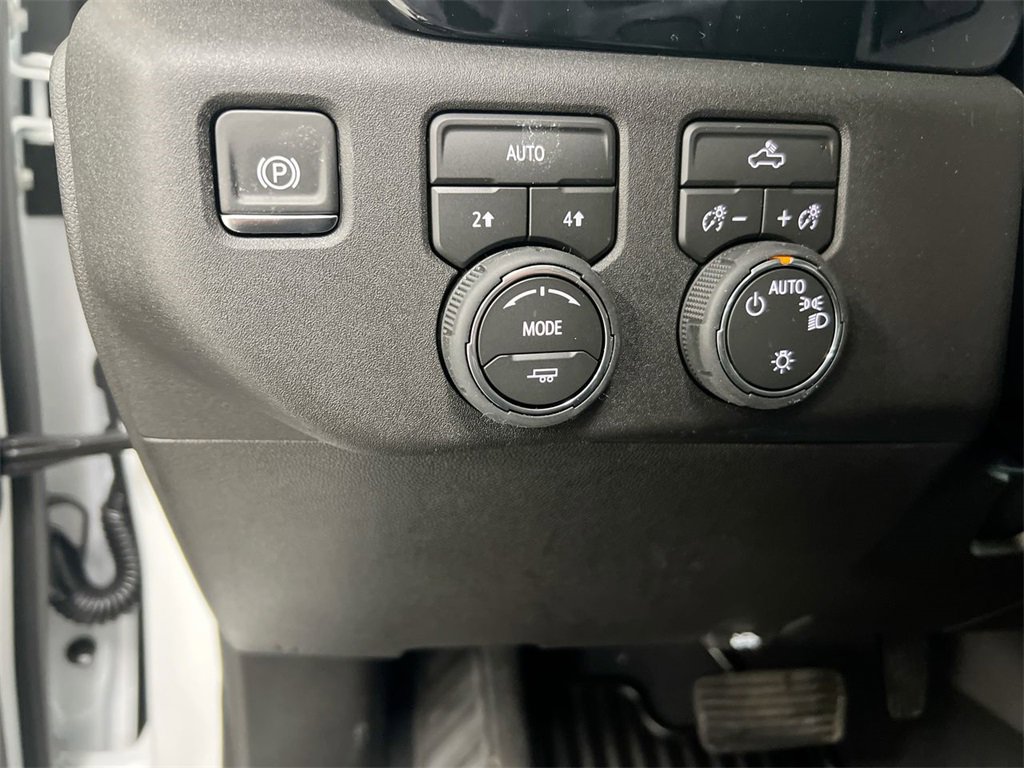 New 2026 Chevrolet Silverado 1500 LT image 18