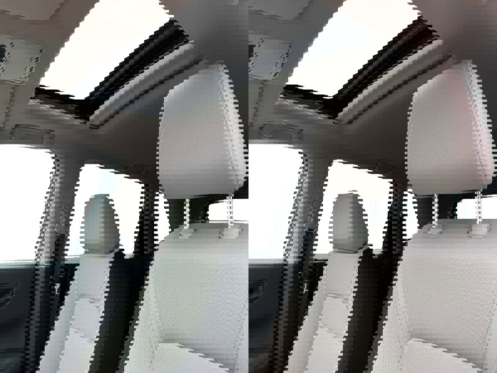 Used 2024 Honda CR-V EX image 9