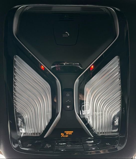 Used 2019 BMW 750i xDrive w/ M Sport Package AWD/4WD image 23