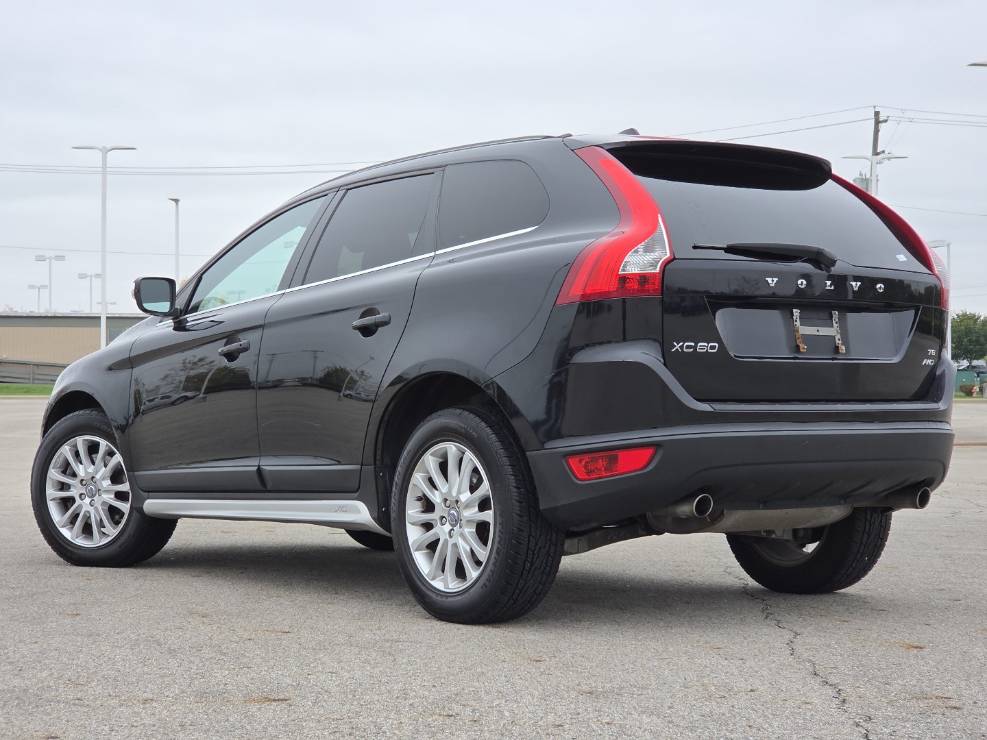 Used 2010 Volvo XC60 T6 AWD/4WD image 12