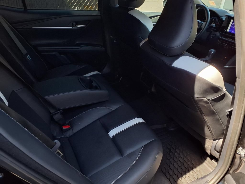 Certified 2025 Toyota Camry SE FWD image 22