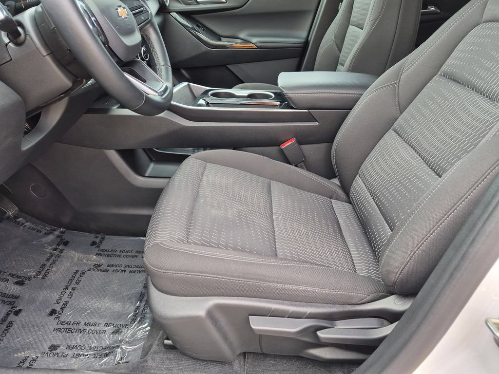 Used 2025 Chevrolet Equinox LT AWD/4WD image 22