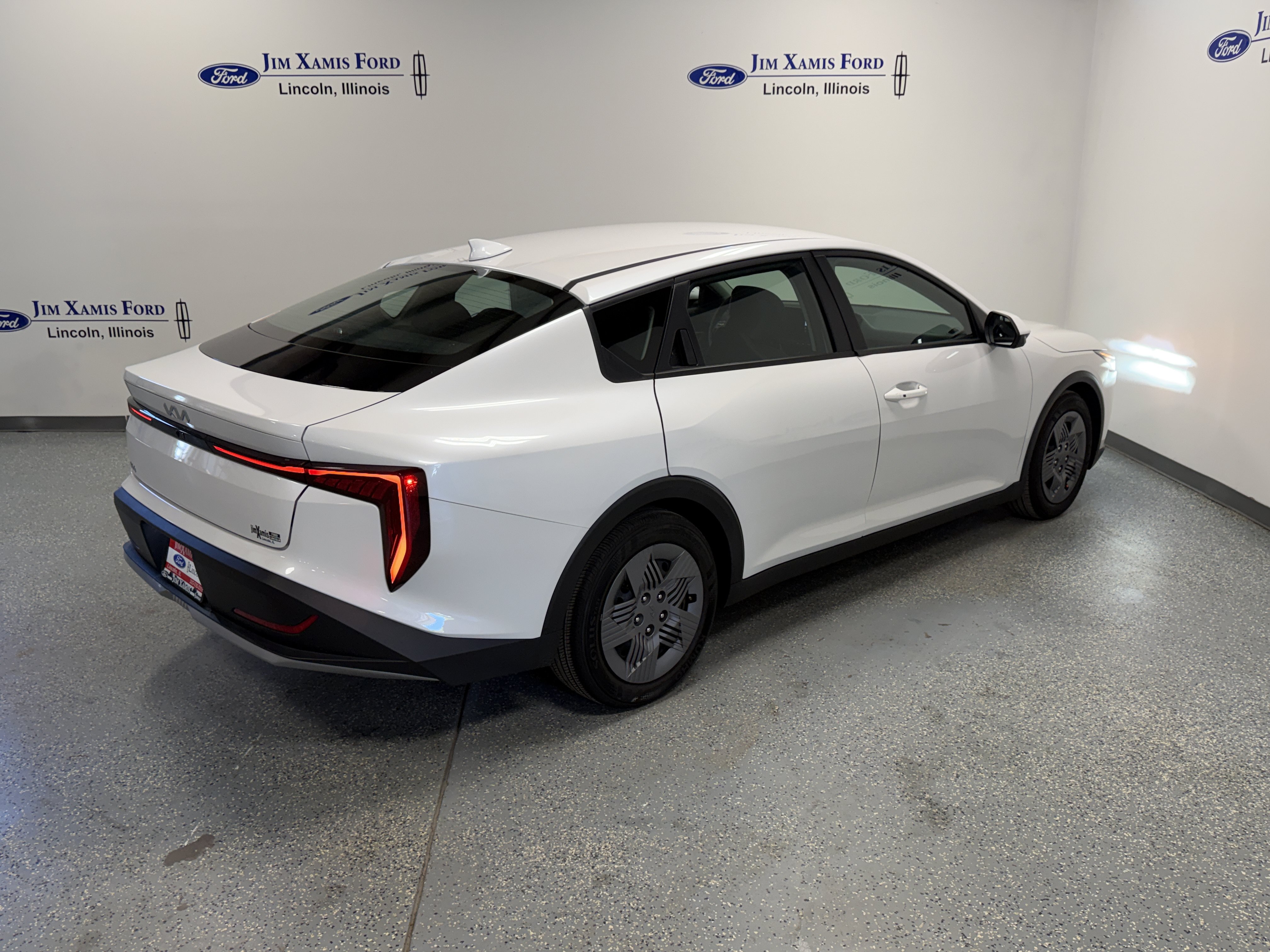 Used 2025 Kia K4 FWD image 31