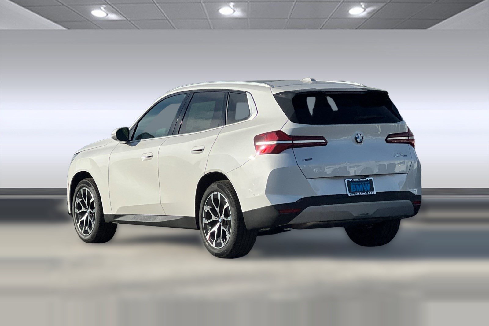 Used 2026 BMW X3 xDrive30i w/ Premium Package AWD/4WD image 3
