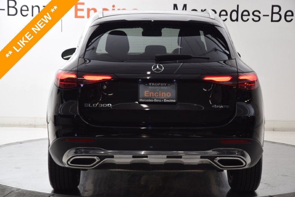Used 2024 Mercedes-Benz GLC 300 4MATIC image 5