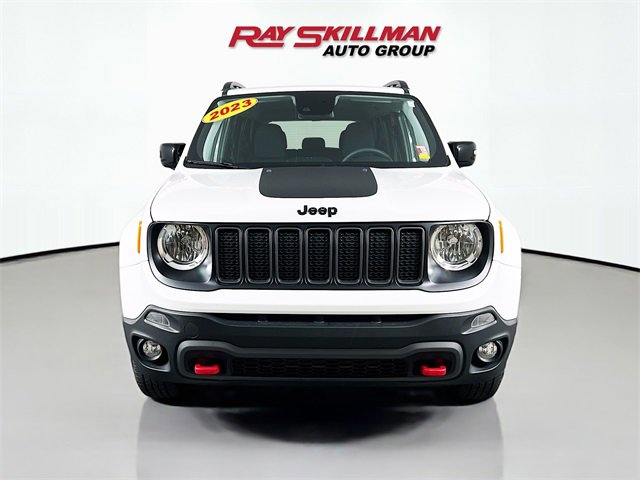 Used 2023 Jeep Renegade Trailhawk image 2