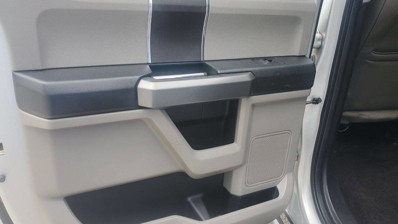 Used 2016 Ford F150 XLT AWD/4WD image 14