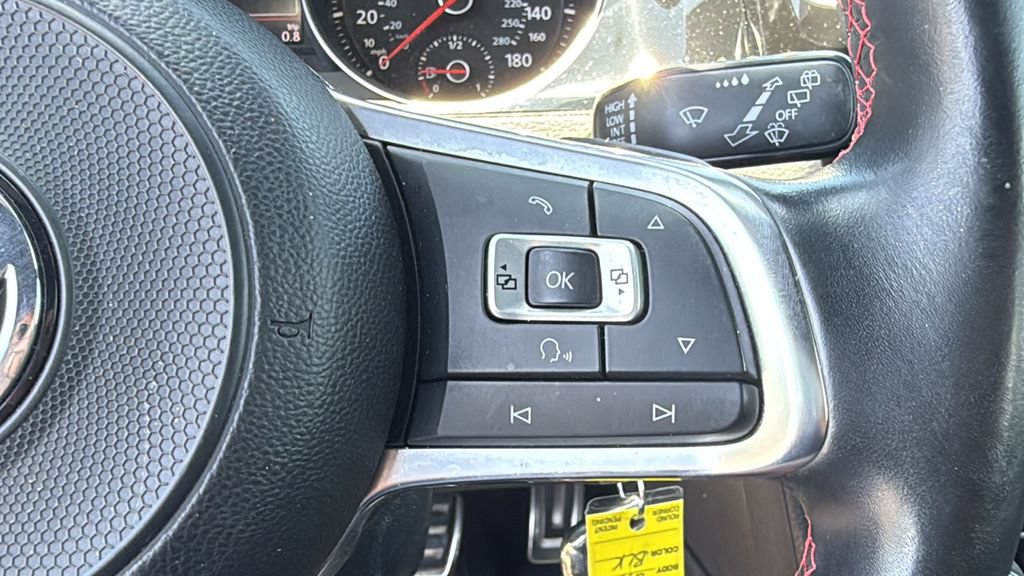 Used 2018 Volkswagen GTI S FWD image 10