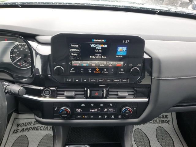 Used 2022 Nissan Pathfinder SL AWD/4WD image 20