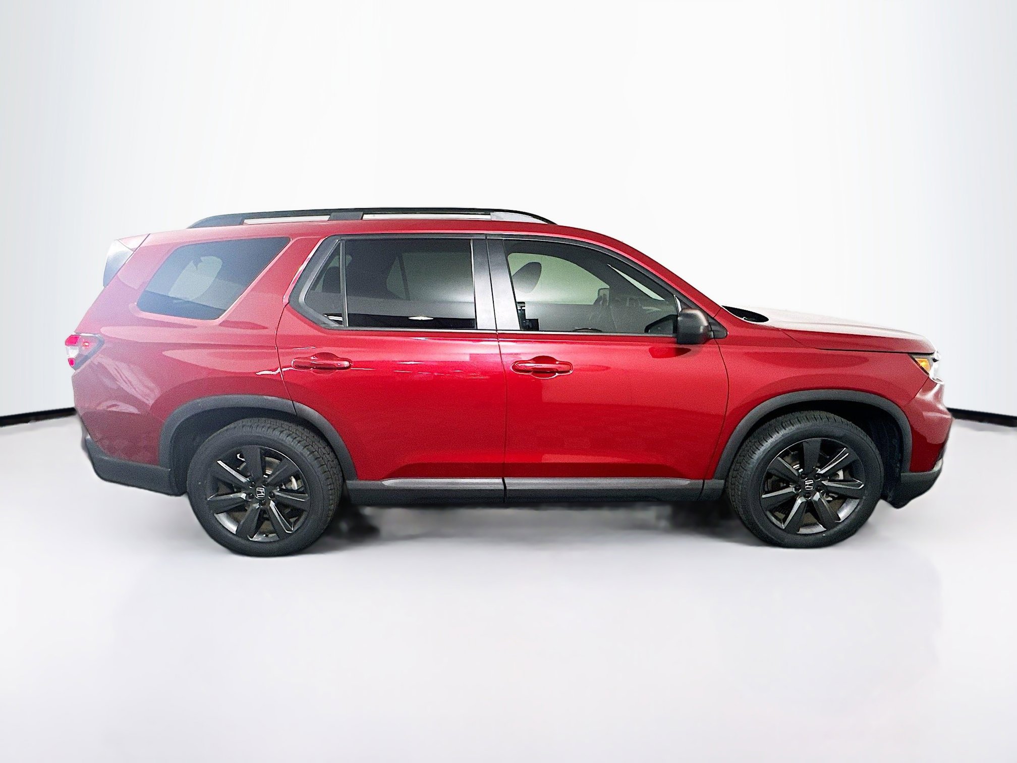 Used 2024 Honda Pilot Sport image 10