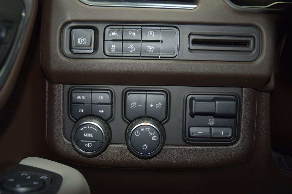 Certified 2024 Chevrolet Tahoe Z71 w/ Z71 Off-Road Package image 35