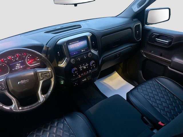 Used 2021 Chevrolet Silverado 1500 RST w/ Bed Protection Package image 24