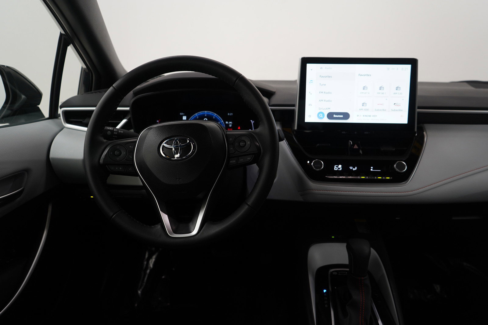 Used 2025 Toyota Corolla FX image 12