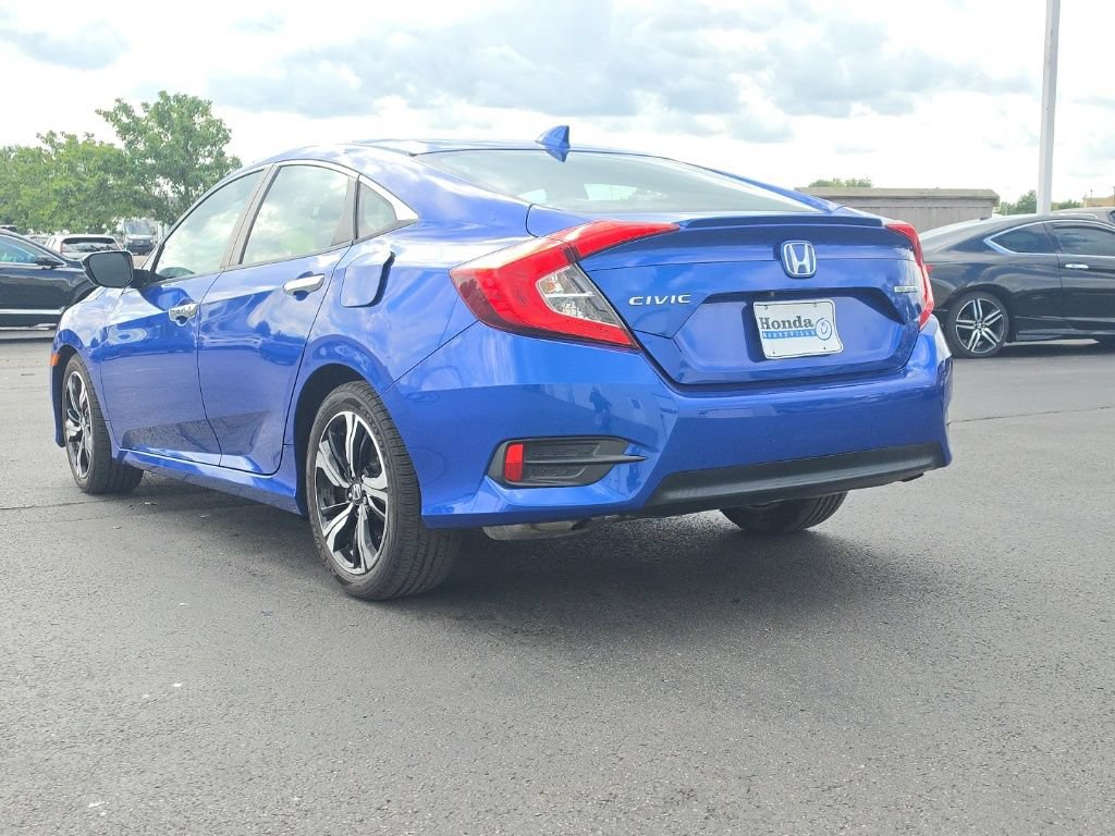 Used 2016 Honda Civic Touring image 5
