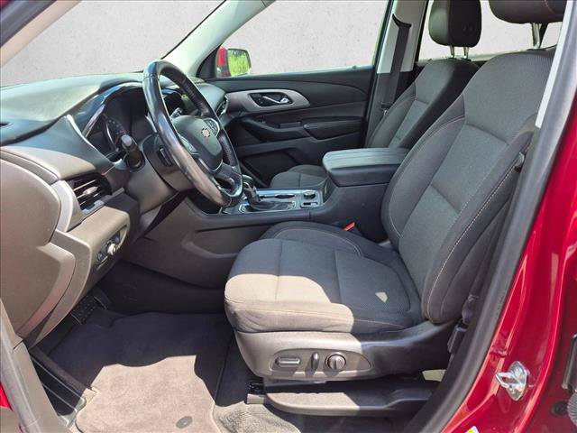 Used 2021 Chevrolet Traverse LT FWD image 13